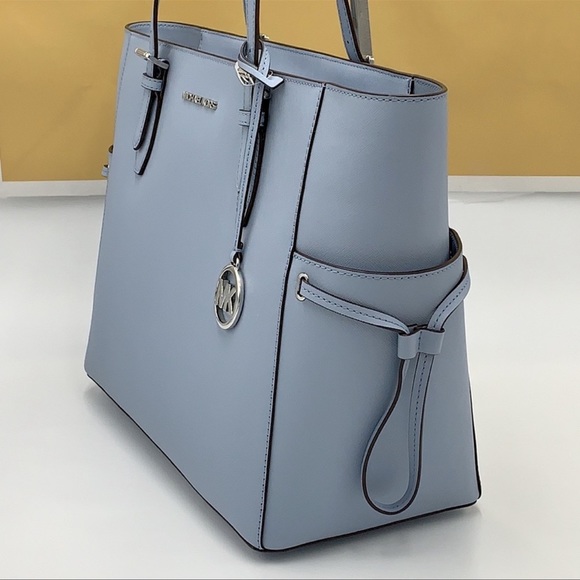 Michael Kors Gilly Large Drawstring Travel Tote NWT - Picture 4 of 16